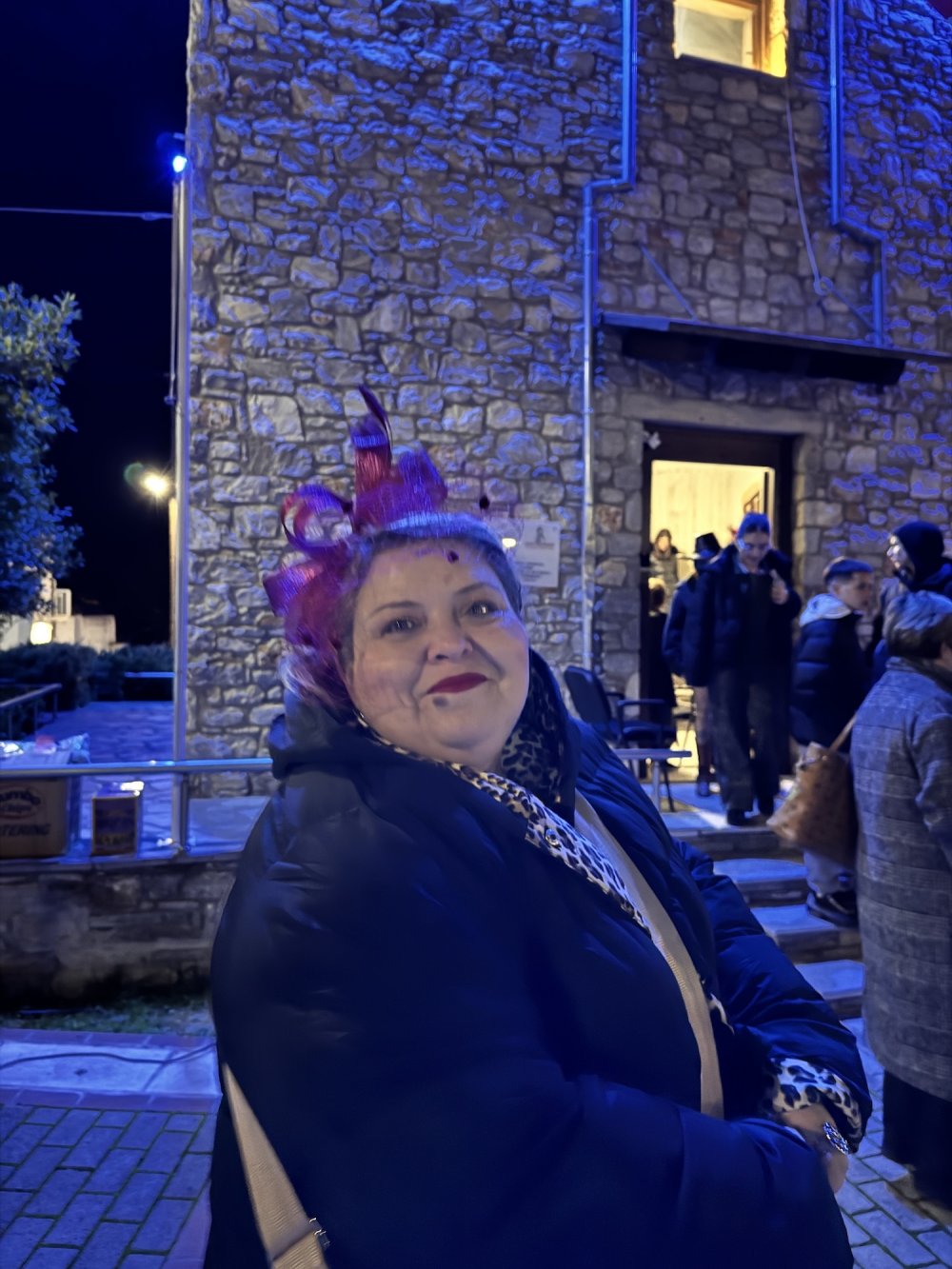 Απίστευτες αμφιέσεις στο πάρτυ του Radio Velestino!