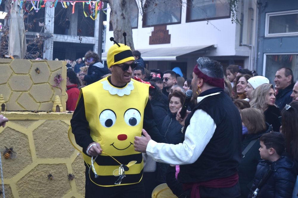 Εικόνες από το Καρναβάλι Βελεστίνου!
