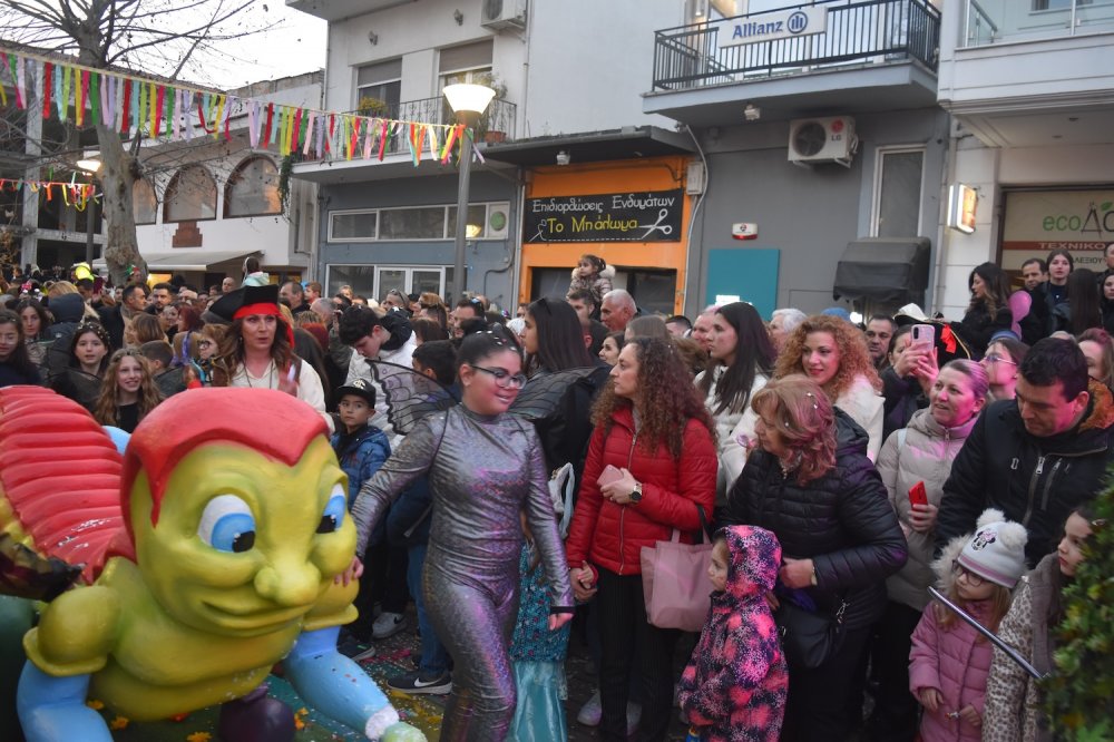 Εικόνες από το Καρναβάλι Βελεστίνου Μέρος 2ο!