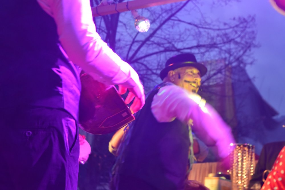 Εικόνες από το Καρναβάλι Βελεστίνου Μέρος 2ο!