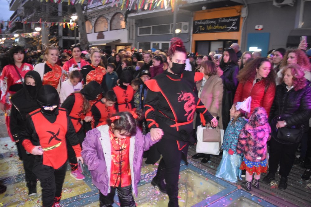 Εικόνες από το Καρναβάλι Βελεστίνου Μέρος 2ο!