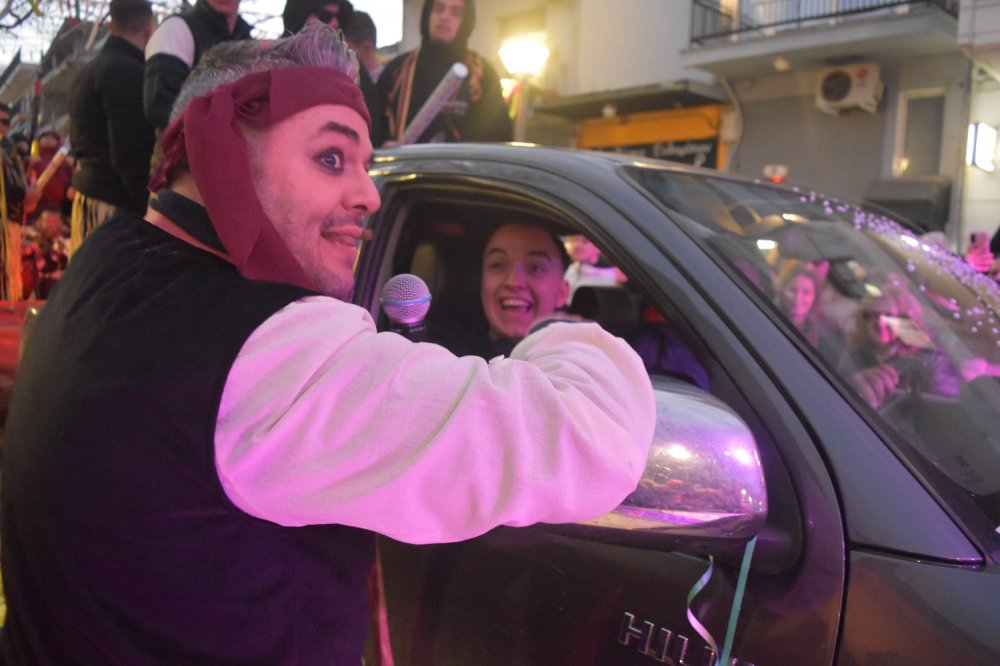 Εικόνες από το Καρναβάλι Βελεστίνου Μέρος 2ο!