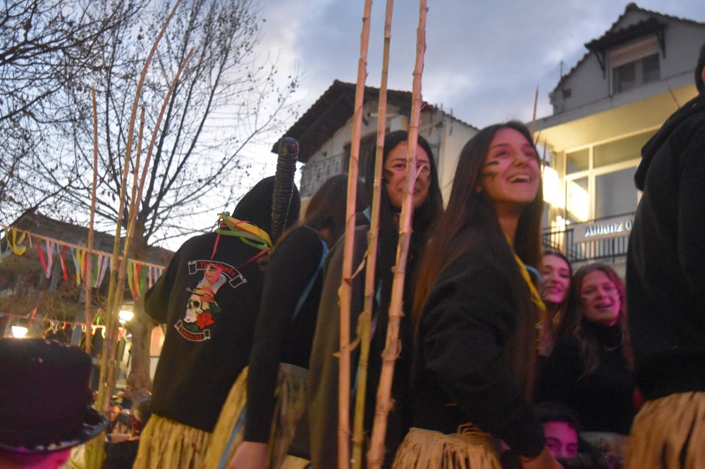 Εικόνες από το Καρναβάλι Βελεστίνου Μέρος 2ο!