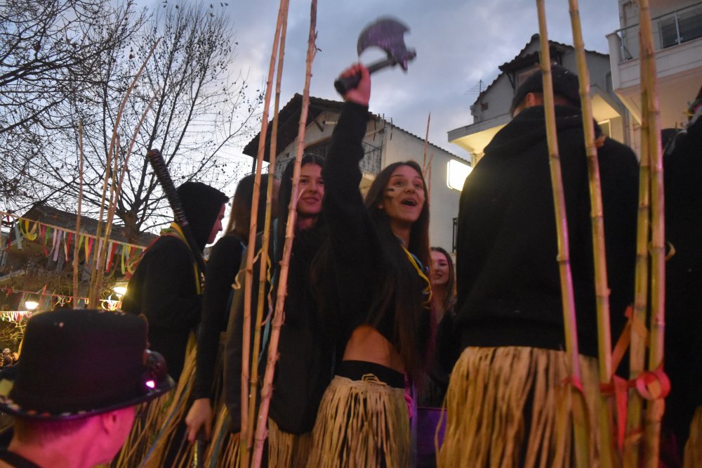 Εικόνες από το Καρναβάλι Βελεστίνου Μέρος 2ο!