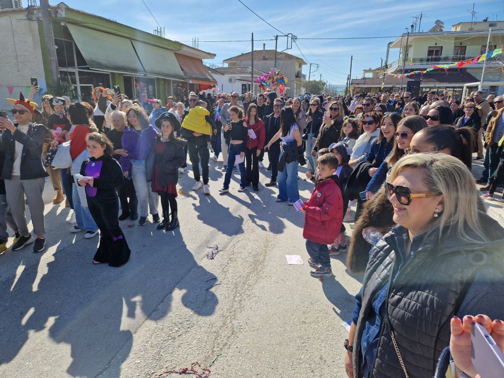 Εικόνες από το Ιστορικό Καρναβάλι Ριζομύλου
