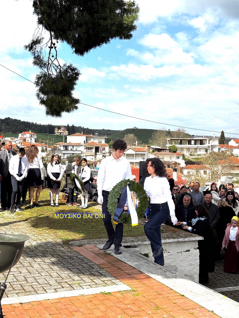 Καταθέσεις Στεφάνων - Απαγγελίες Ποιημάτων