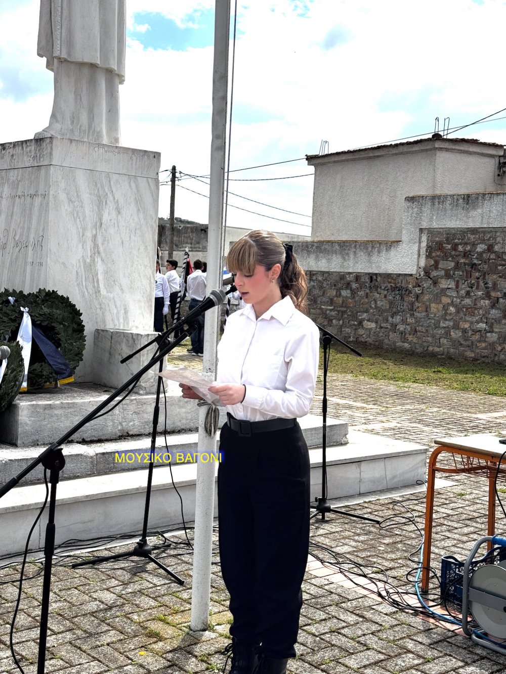 Καταθέσεις Στεφάνων - Απαγγελίες Ποιημάτων