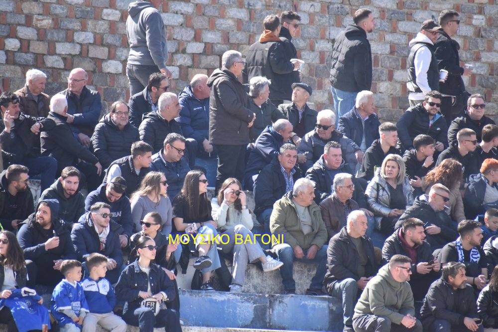 Το απόλυτο φωτορεπορτάζ από την ιστορική νίκη του Ρήγα!