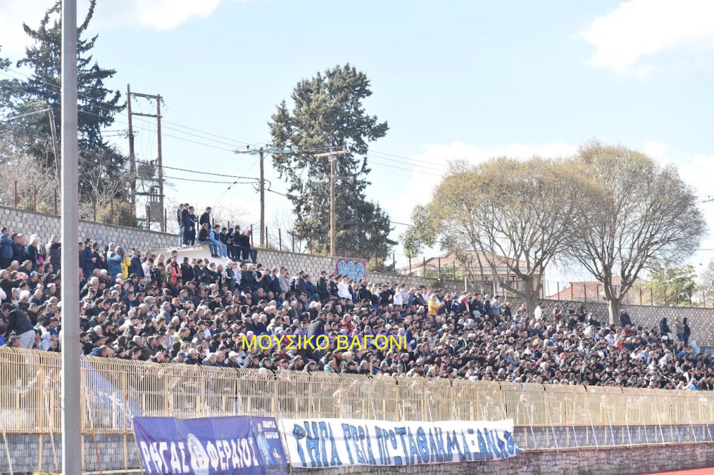 Το απόλυτο φωτορεπορτάζ από την ιστορική νίκη του Ρήγα!