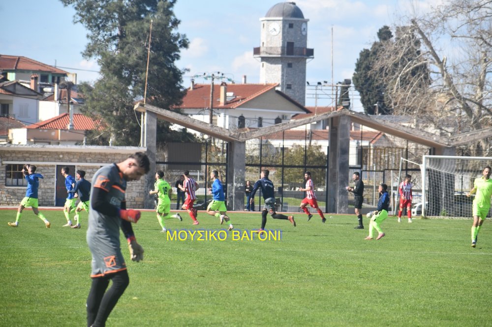 Το απόλυτο φωτορεπορτάζ από την ιστορική νίκη του Ρήγα!