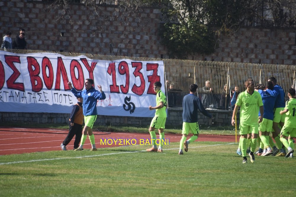 Το απόλυτο φωτορεπορτάζ από την ιστορική νίκη του Ρήγα!