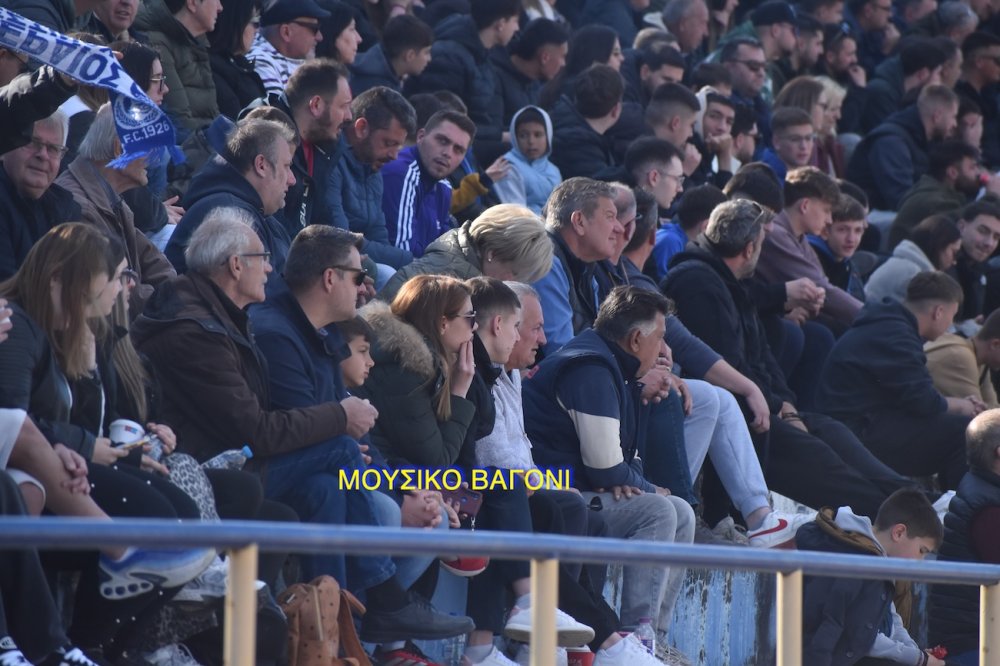 Το απόλυτο φωτορεπορτάζ από την ιστορική νίκη του Ρήγα!