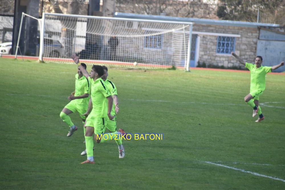 Το απόλυτο φωτορεπορτάζ από την ιστορική νίκη του Ρήγα!