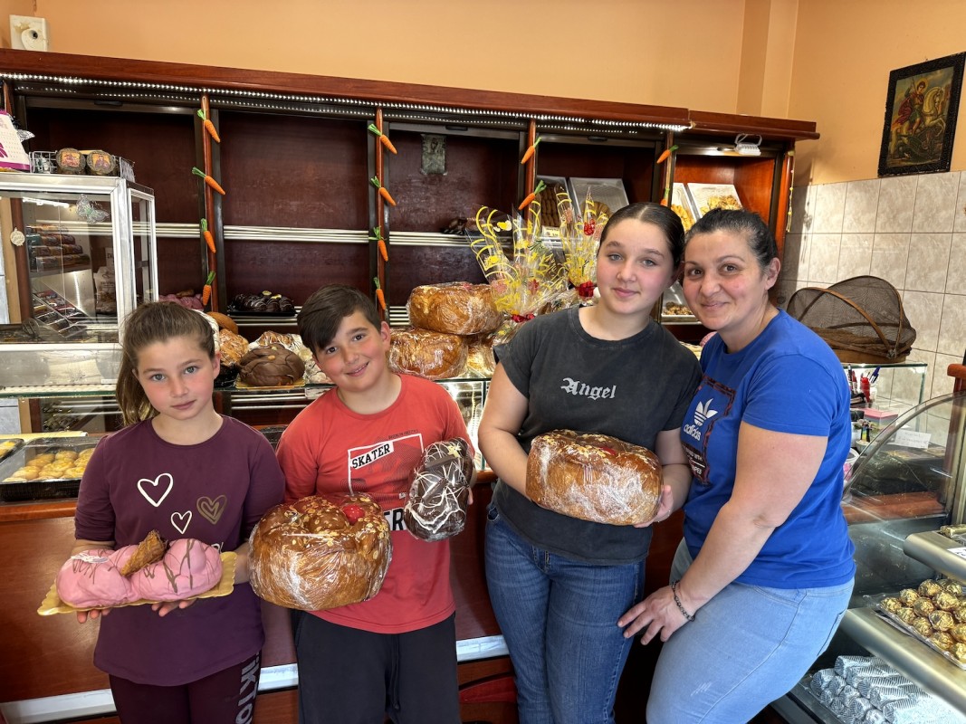 Το παρόν και το μέλλον του καταστήματος με τα ολόγευστα τσουρέκια!