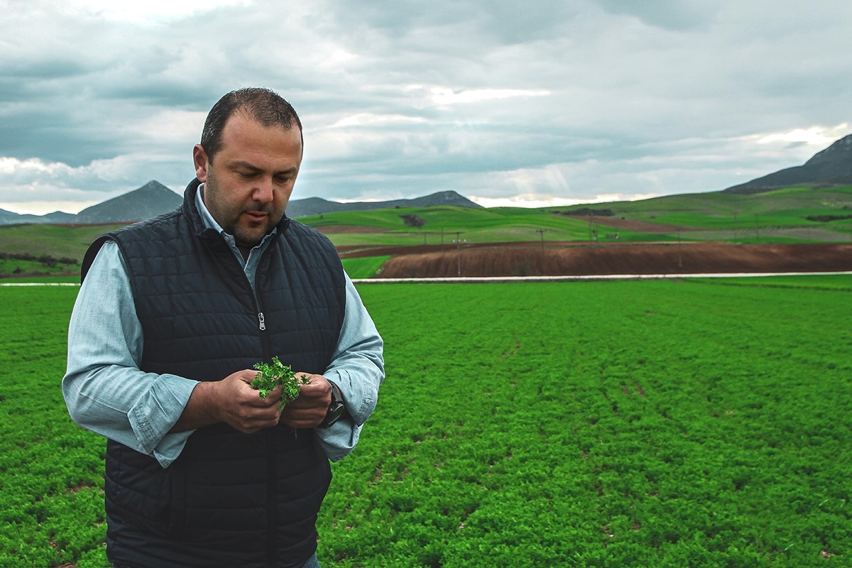 Ο Χαράλαμπος Αραμπατζής, Γεωπόνος, MBA