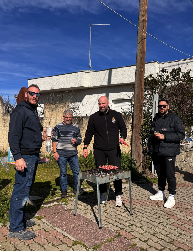 Ψήσιμο από το MC NTONTOS