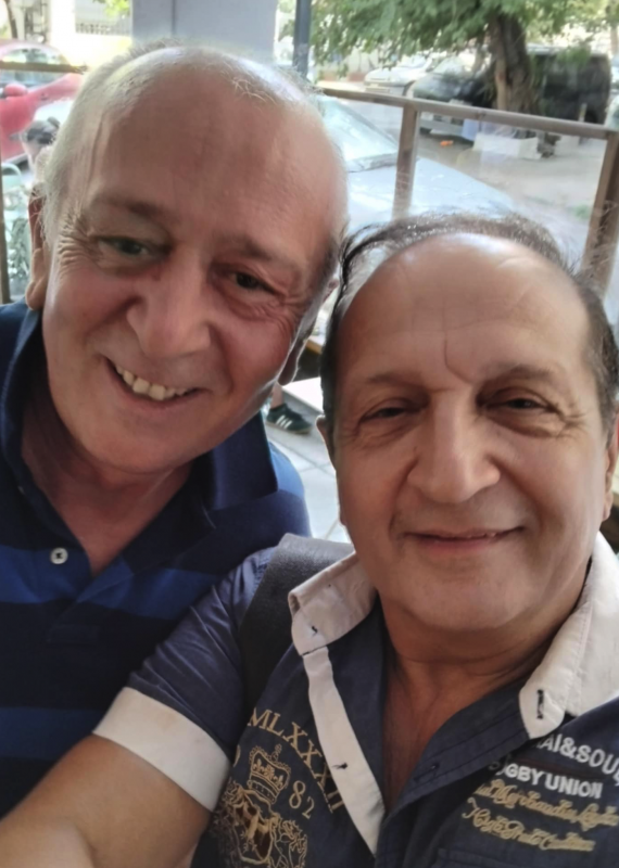  O Tάκης Τρουμπουυζάς με τον ηθοποιό και πρώην πρόεδρο του Σωματείου, Σπύρο Μπιμπίλα